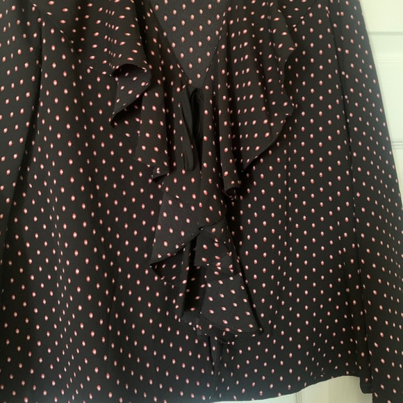 Flutter Printed Blouse - Picture 2 of 3